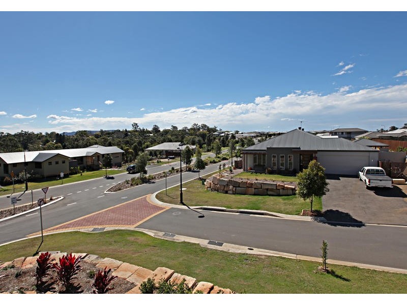 3 Bunya Street, Moggill QLD 4070